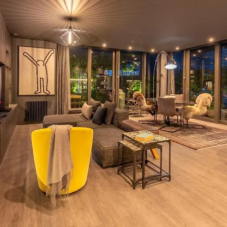 Appartement Luxurious Penthouse, Expansive Wrap-Around Terrace à Londres Extérieur photo